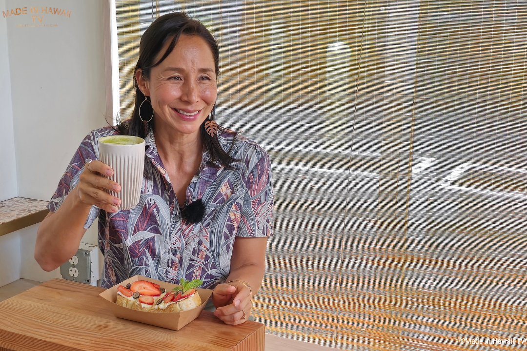 カフェと女性