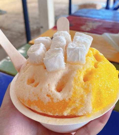 Ululani's Hawaiian Shave Ice（ウルラニズ ハワイアン シェイブアイス）